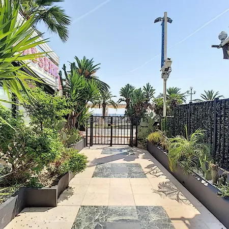 Nestor&jeeves - Plaia Blu - Central - Direct Access Sea